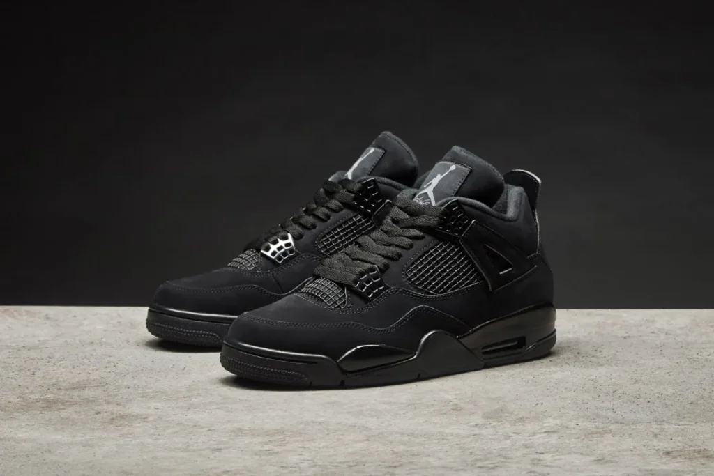 Air Jordan 4 "Black Cat"